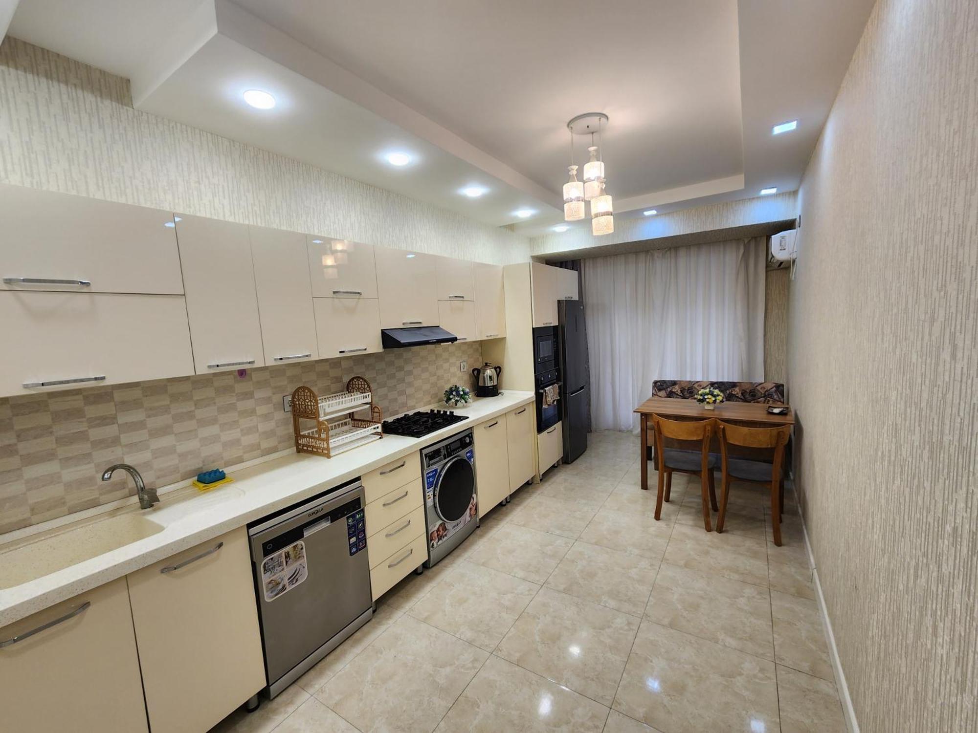 Park Azure Lux Apartment Baku Eksteriør billede